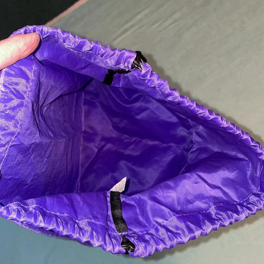 Marriott Vacation Club Pulse New York City Drawstring backpack Purple